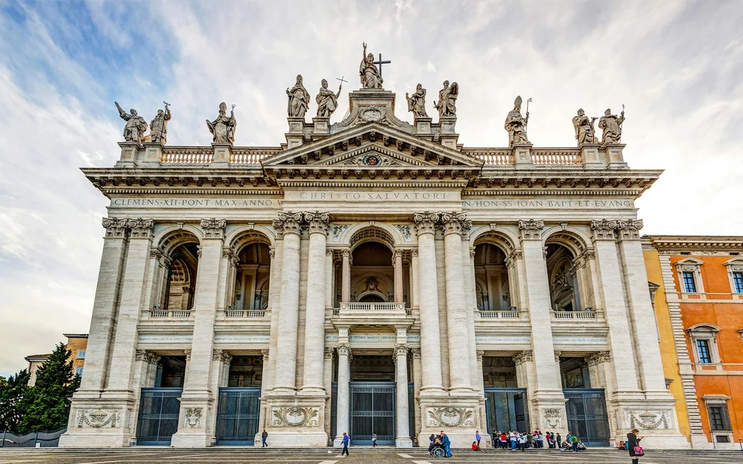 Lateran Palace Ticket with Audio Guide Image 1