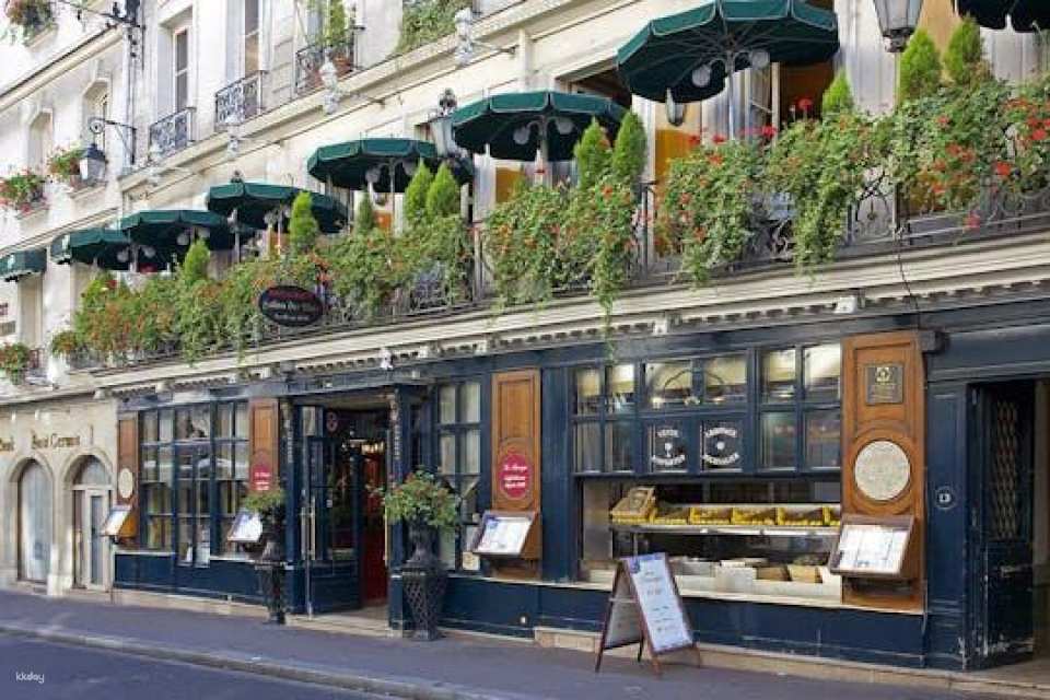 Latin Quarter : Roman ruins & Gothic churches walking audio tour