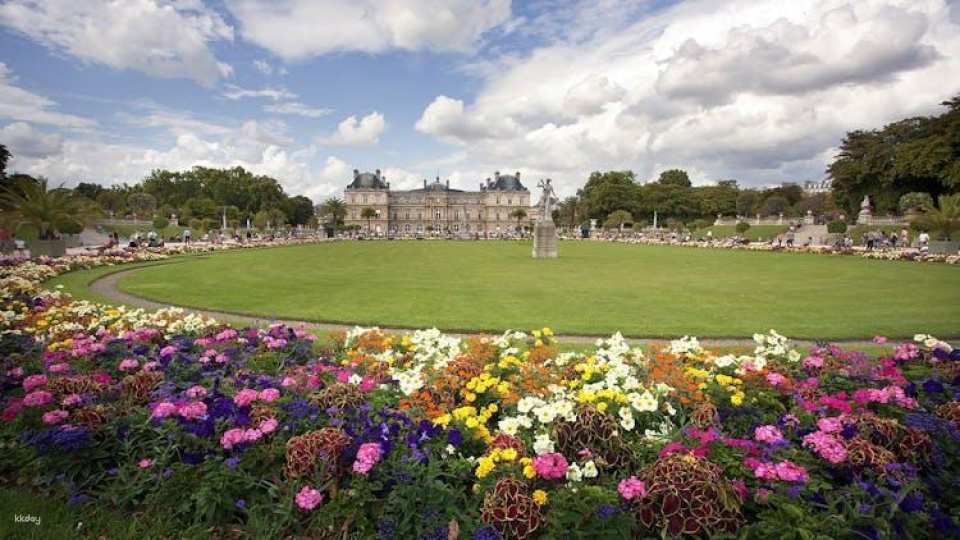 Latin Quarter : Roman ruins & Gothic churches walking audio tour