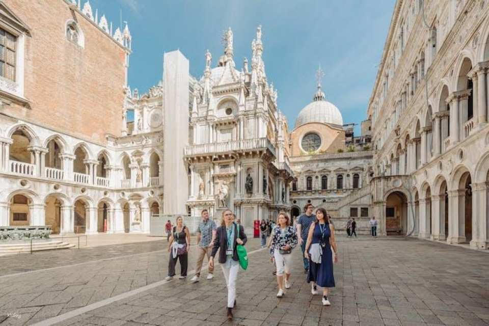 Legendary Venice tour with St Mark's Basilica, Terraces and Doge's Palace