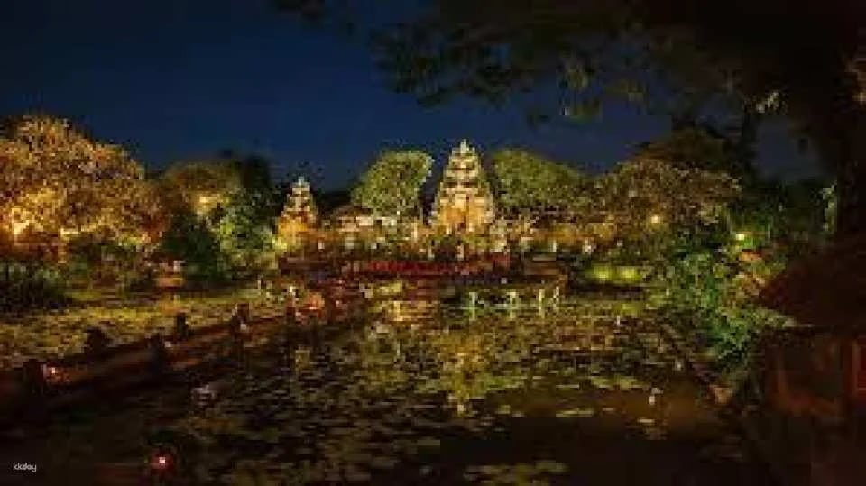 Legong Dance Show Tickets at Ubud Palace Bali | Indonesia