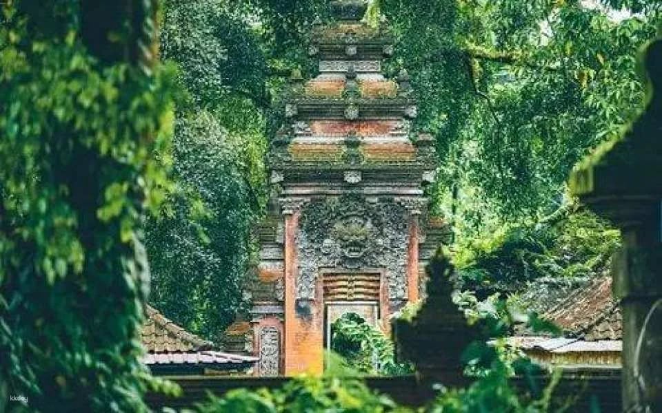 Legong Dance Show Tickets at Ubud Palace Bali | Indonesia