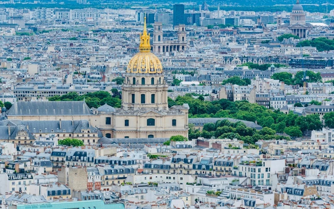 Les Invalides and Napoleon's Tomb Guided Tour with Skip-the-Line Entry and Musée de l'Armée Access Image 5
