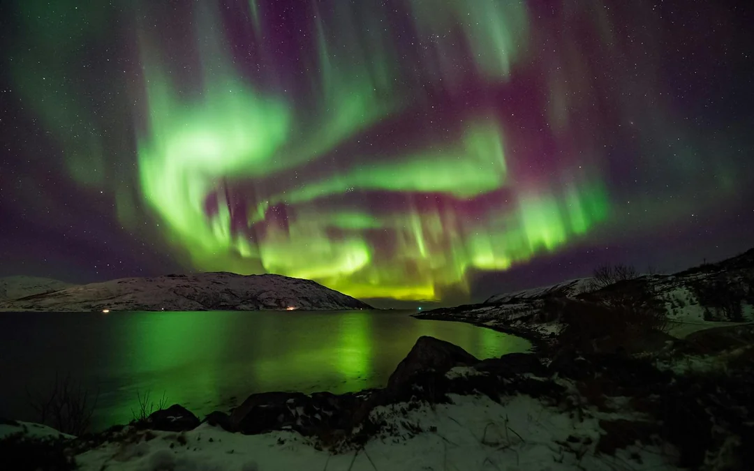 Levi: Northern Lights with Campfire & Barbecue Image 4