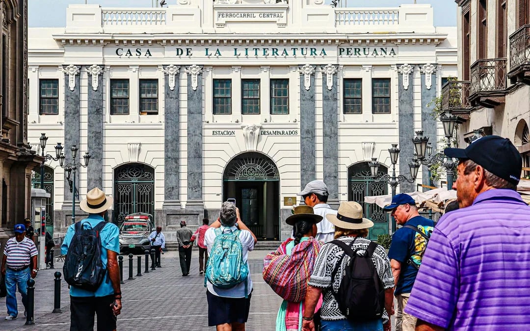 Lima All-Inclusive City Highlights Tour with Pickup Lunch and Entry Tickets Image 3