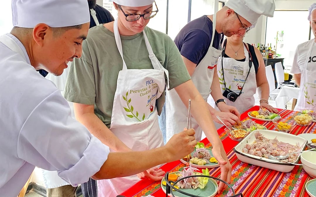 Lima Ceviche & Pisco Sour-Making Cooking Class Image 5