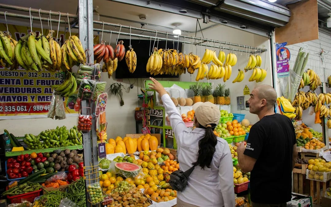 Lima Culinary History and Local Markets Food Tour with Vineyard Visit Image 4