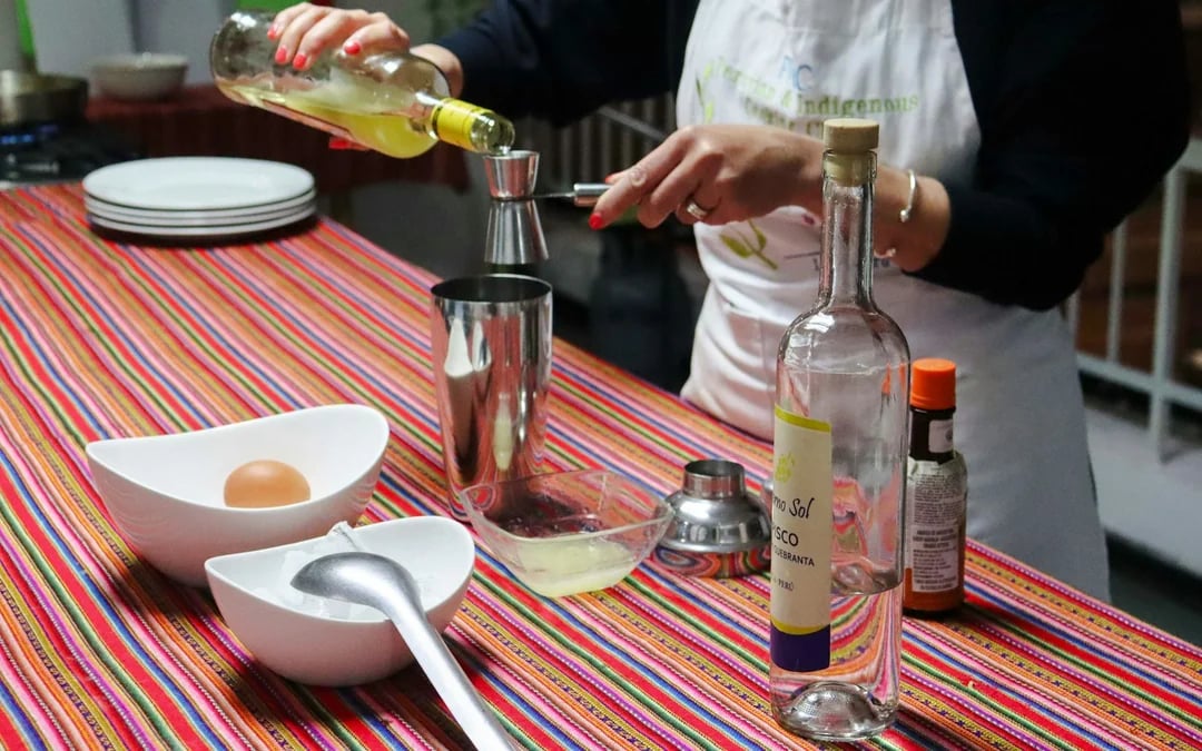 Lima Pisco Sour and Passion Fruit Cocktail-Making Class Image 1