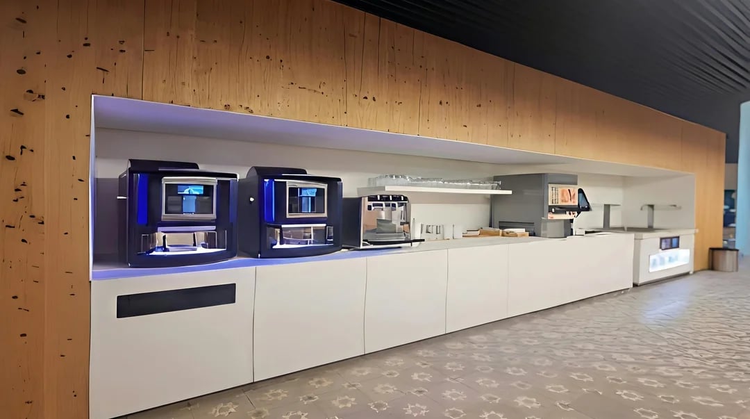 Lisbon Airport: ANA Lounge at Terminal 1 Image 5