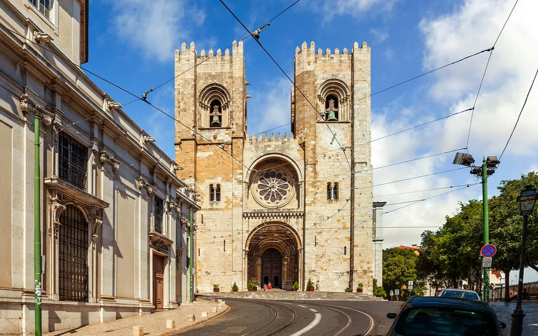 Lisbon Cathedral Entry Tickets Image 2