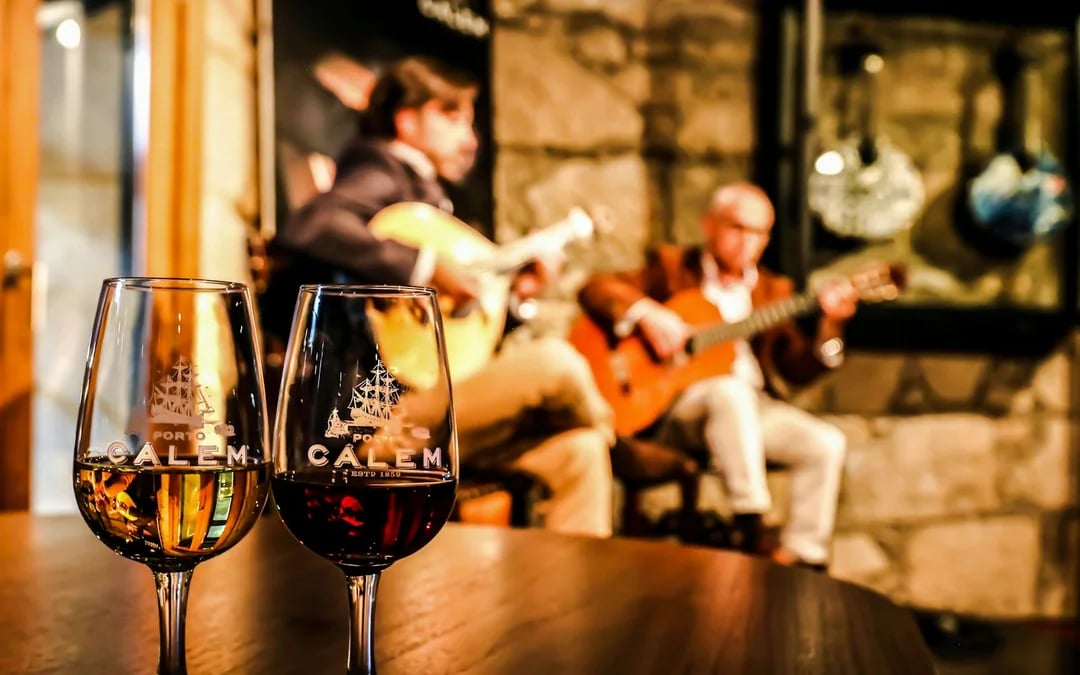 Lisbon Fado Show with Traditional Portuguese Dinner Image 5