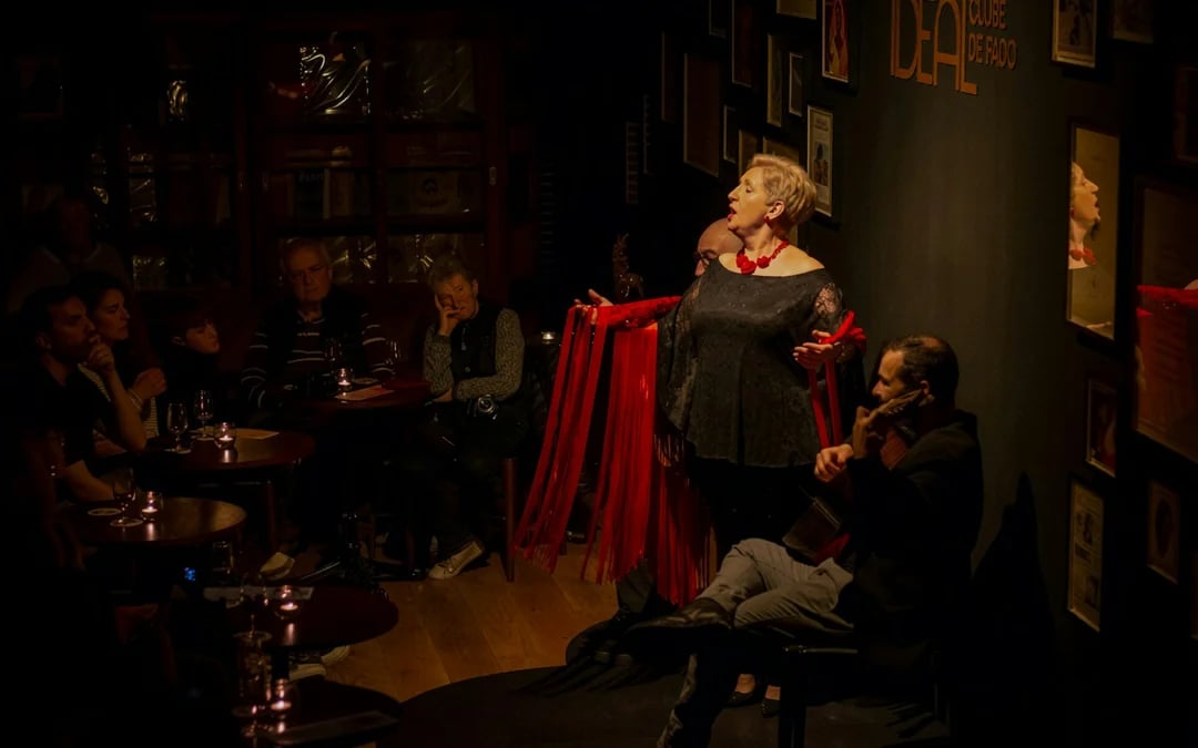 Lisbon Fado Show with Traditional Portuguese Dinner Image 7