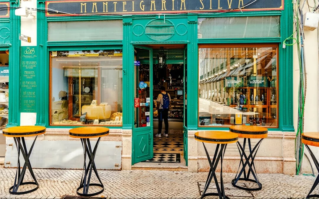 Lisbon Food & Wine Walking Tour with 8 Tastings Image 8