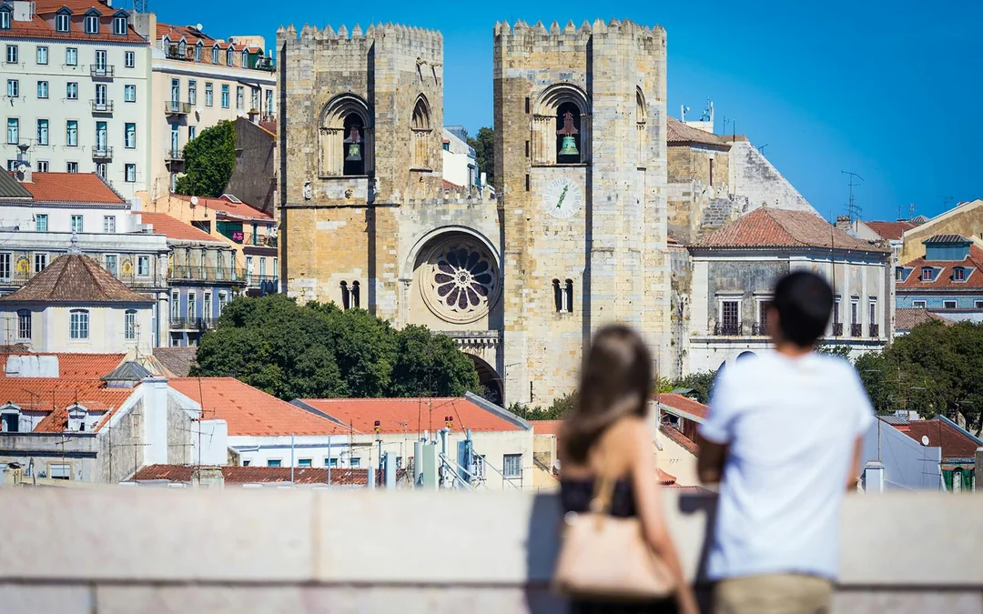 Lisbon Guided Walking Tour Image 1