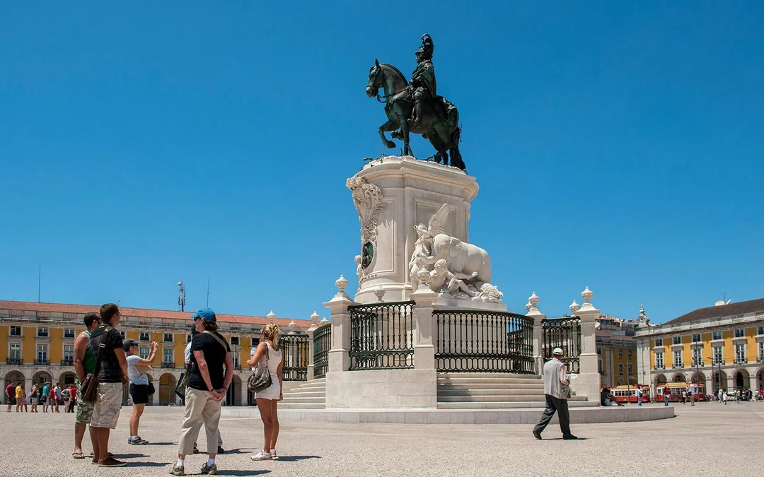 Lisbon Guided Walking Tour Image 3