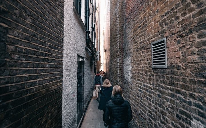 Little Venice Guided Ghost Walk Along the Canals Image 3