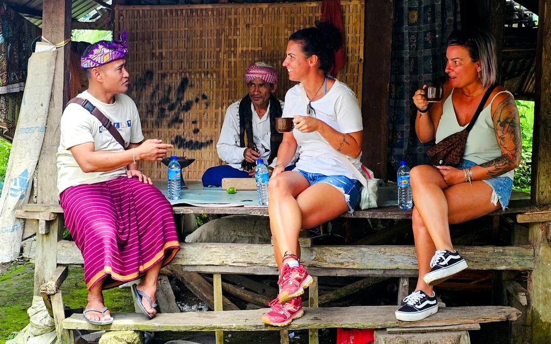 Lombok Private Day Trip: 4 Waterfalls, Rice Fields and Jungle Hike with Transfers Image 2