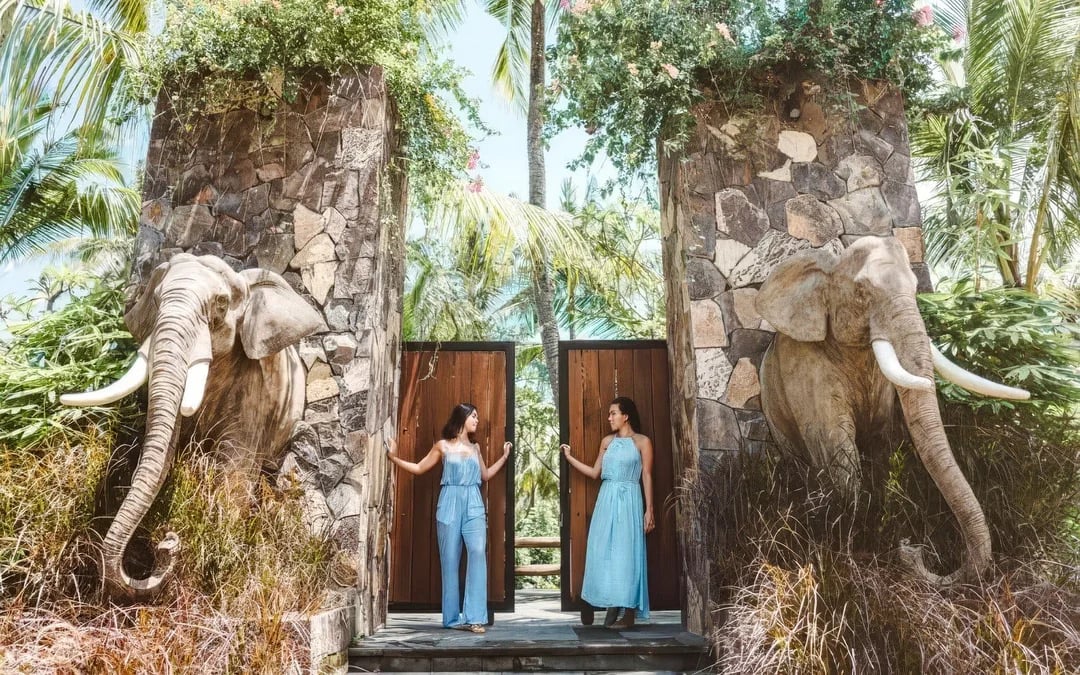 Lombok Wildlife Park Tickets with Elephant Bath Experience Image 6
