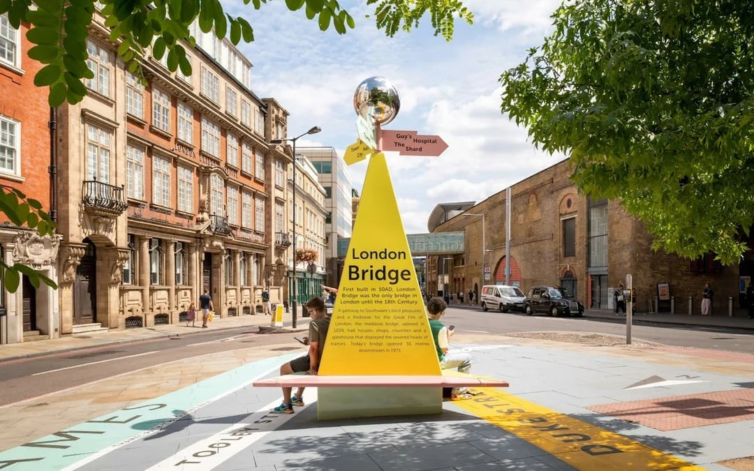 London Bridge Troll Hunt: Self-Guided City Exploration Game Image 5