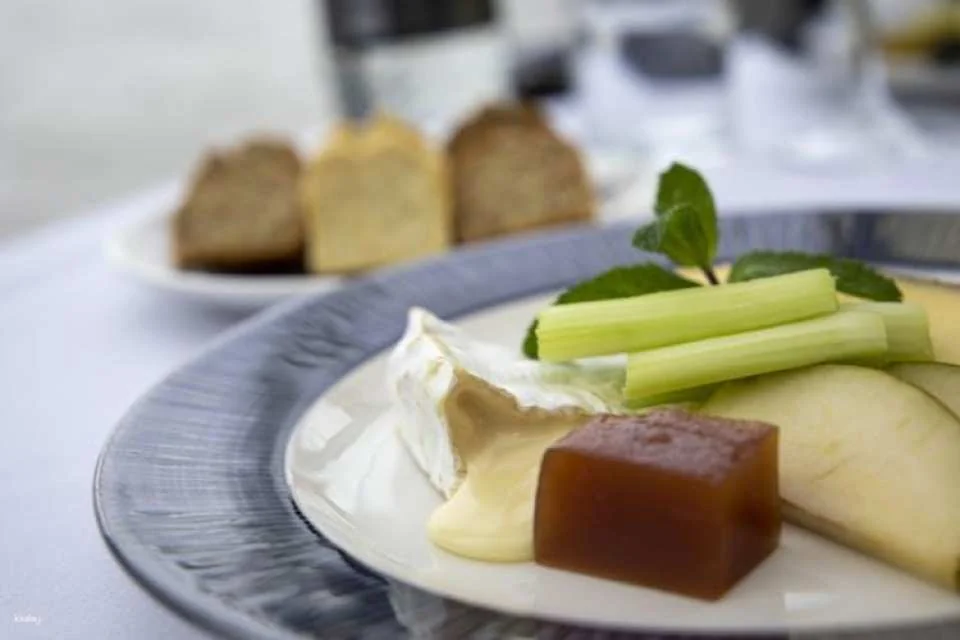 London Dinner Cruise on the River Thames