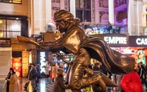 London: Harry Potter Film Locations Sightseeing Bus Tour Image 2