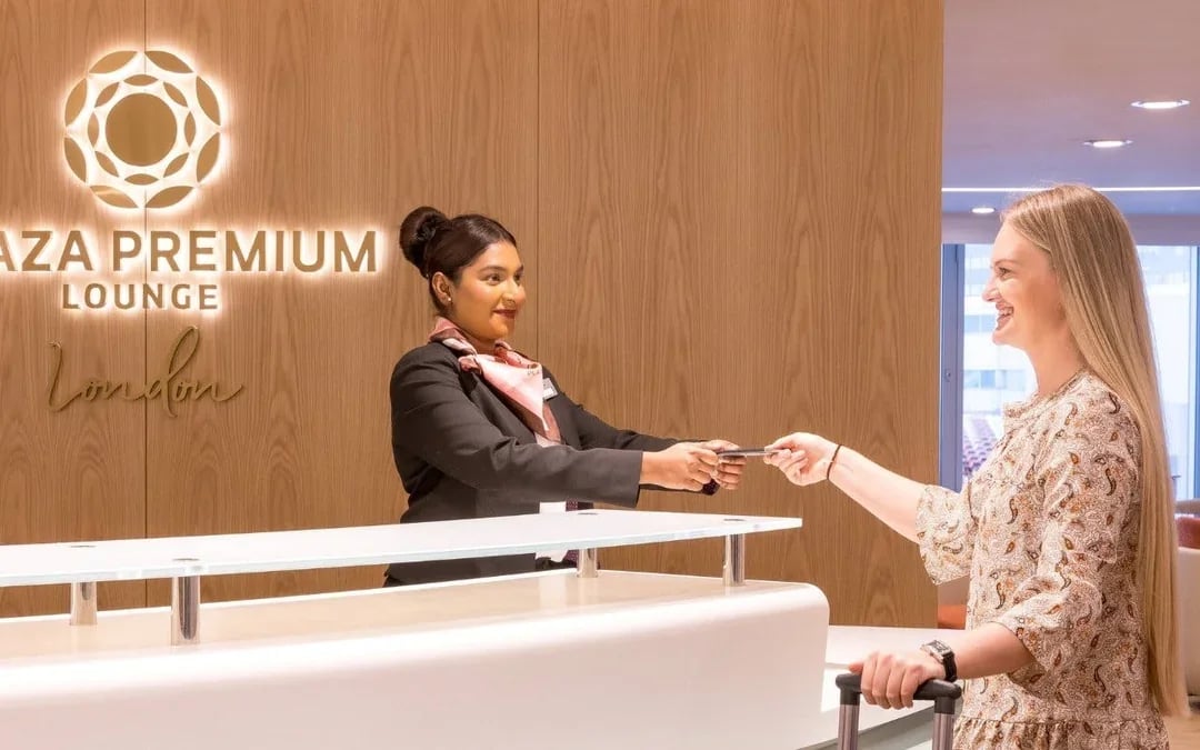 London Heathrow Airport: Plaza Premium Lounge at Terminal 4 Image 3