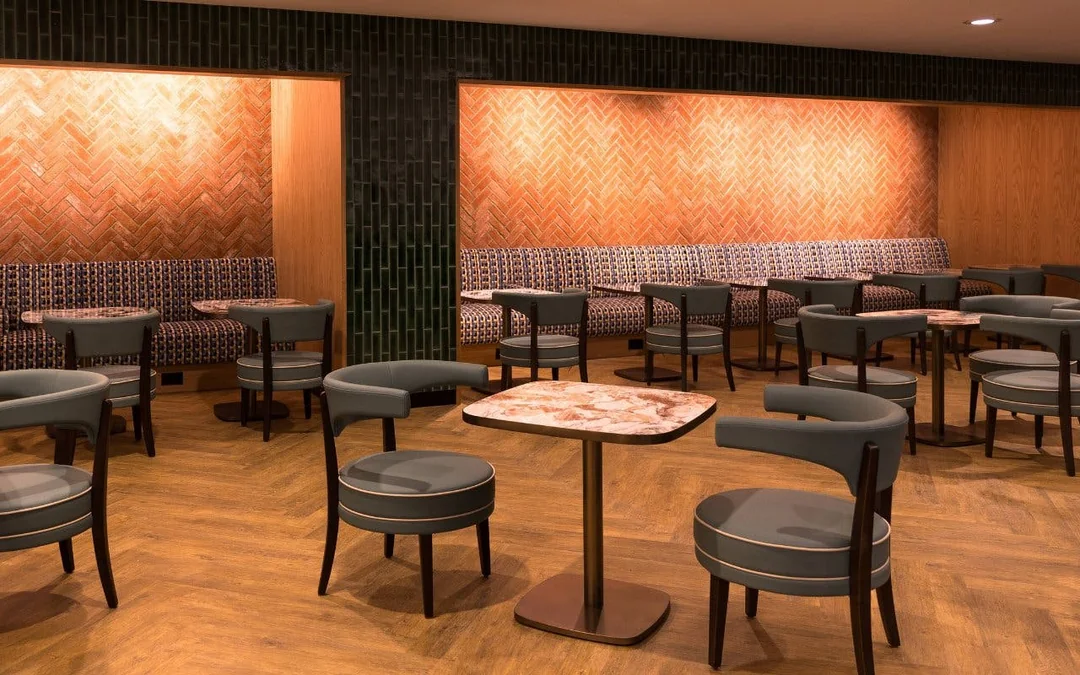London Heathrow Airport: Plaza Premium Lounge at Terminal 4 Image 5