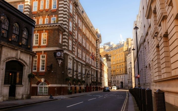 London Self-Guided Walking Tour on Mobile App Image 2