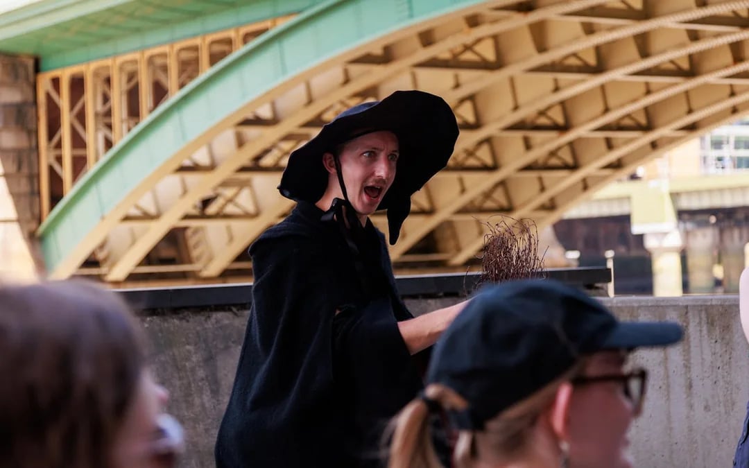 London Witches and History Bankside Walking Tour Image 9