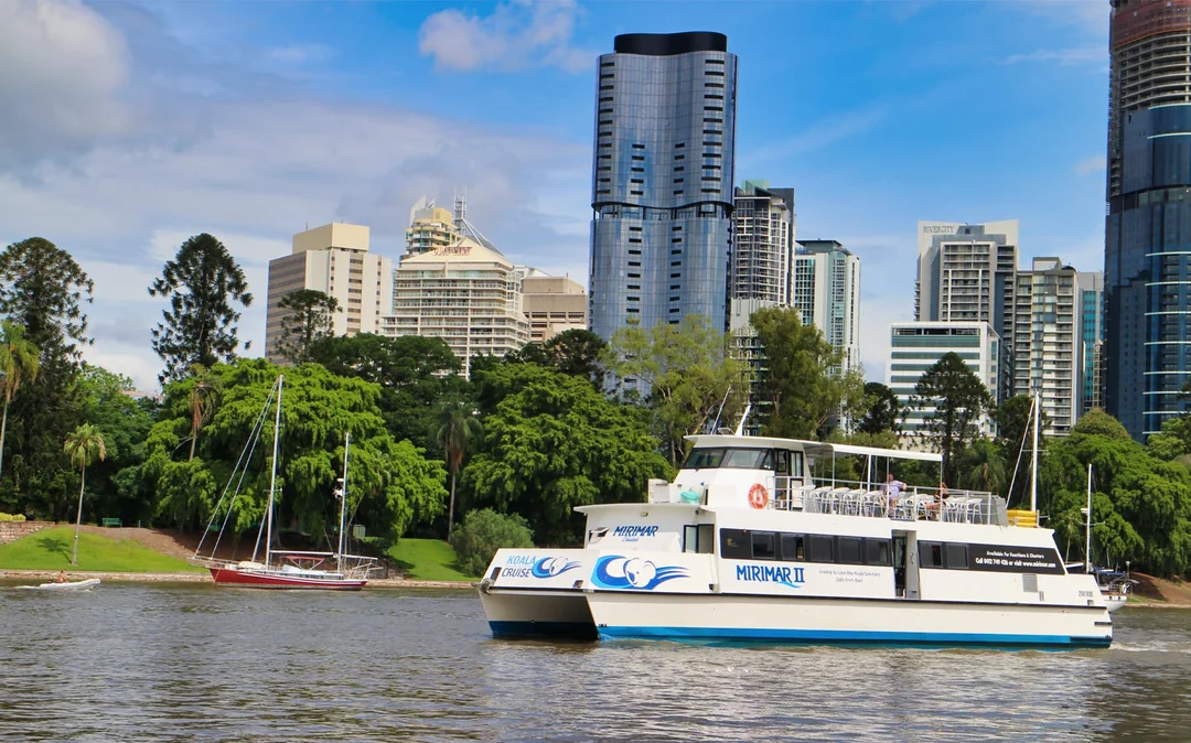 Lone Pine Koala Sanctuary Tickets with Brisbane River Cruise Image 2
