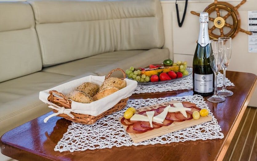 Los Cristianos: 3-Hour Whale & Dolphin Watching Shared Yacht Image 5