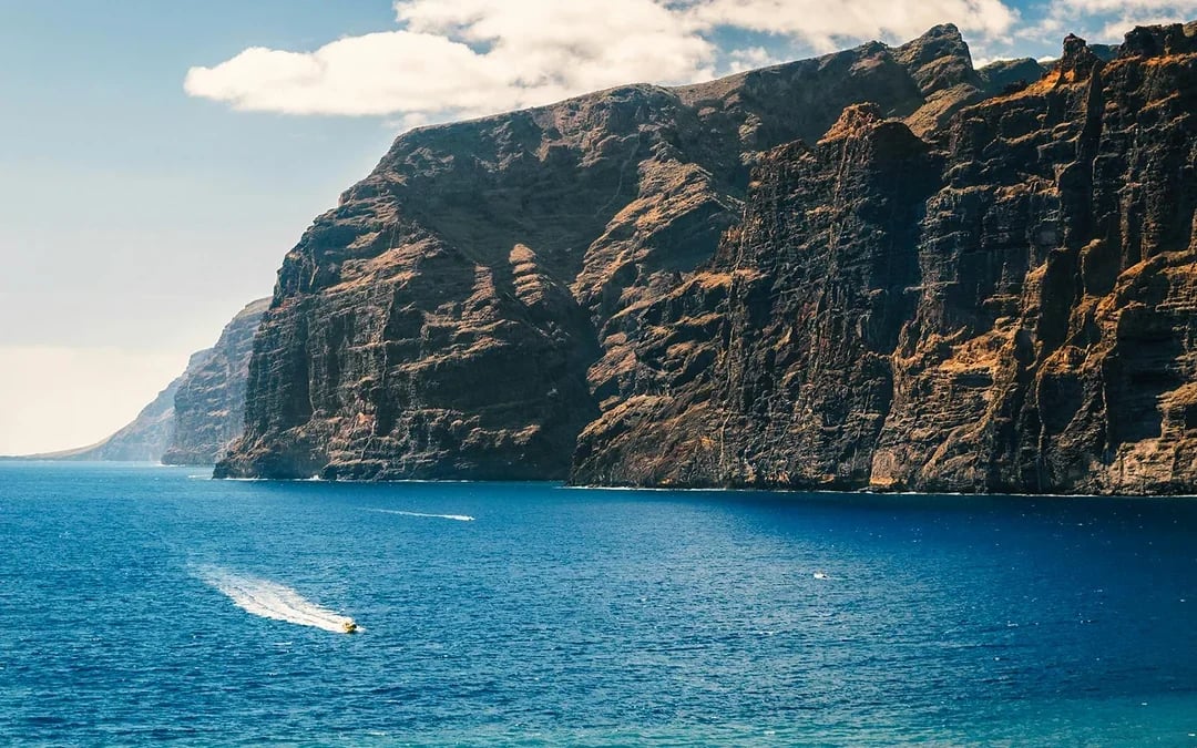 Los Gigantes: Eco Sailing Cruise with Snorkeling & Tapas Image 5