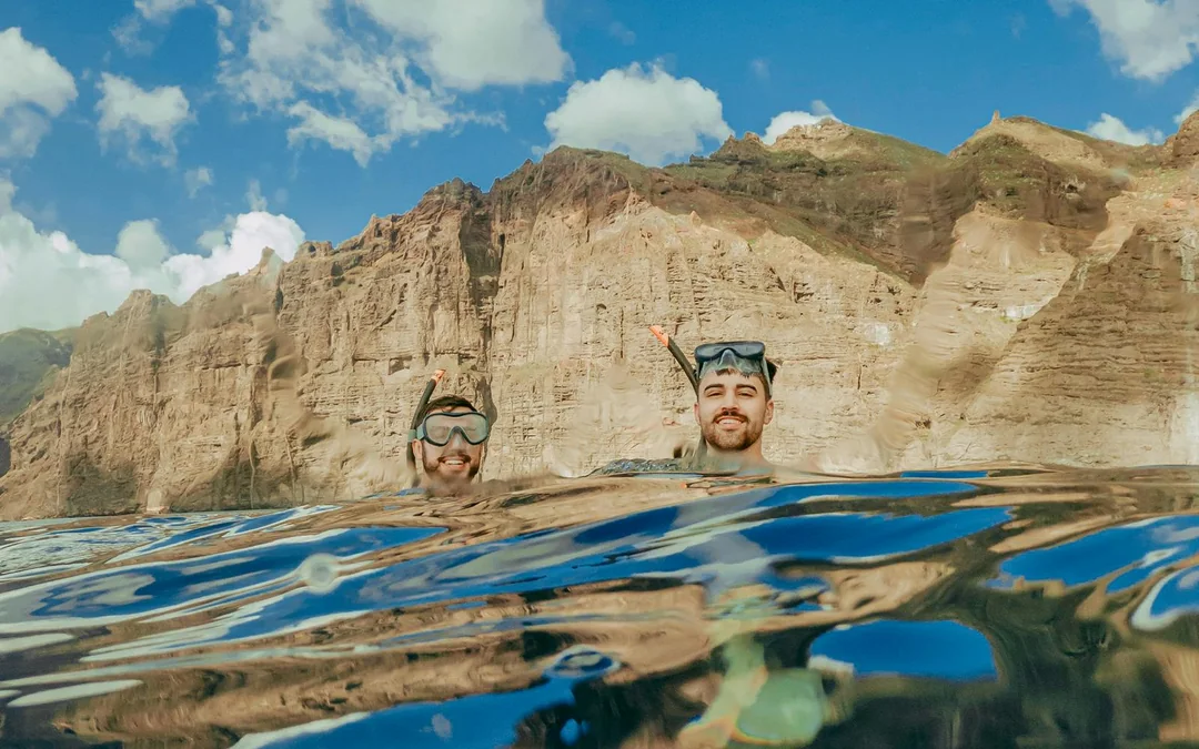 Los Gigantes: Private Sailing Cruise with Snorkeling & Tapas Image 3