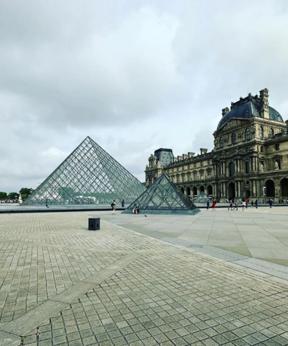 Louvre Museum entrance ticket