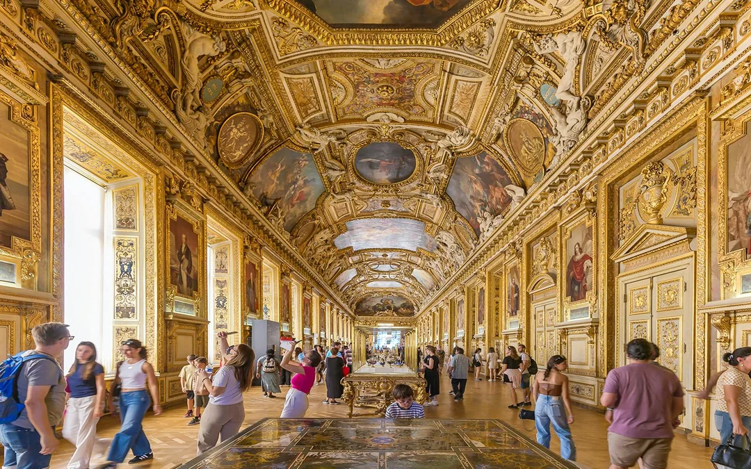 Louvre Museum Hosted Entry with Mona Lisa Tour Image 2