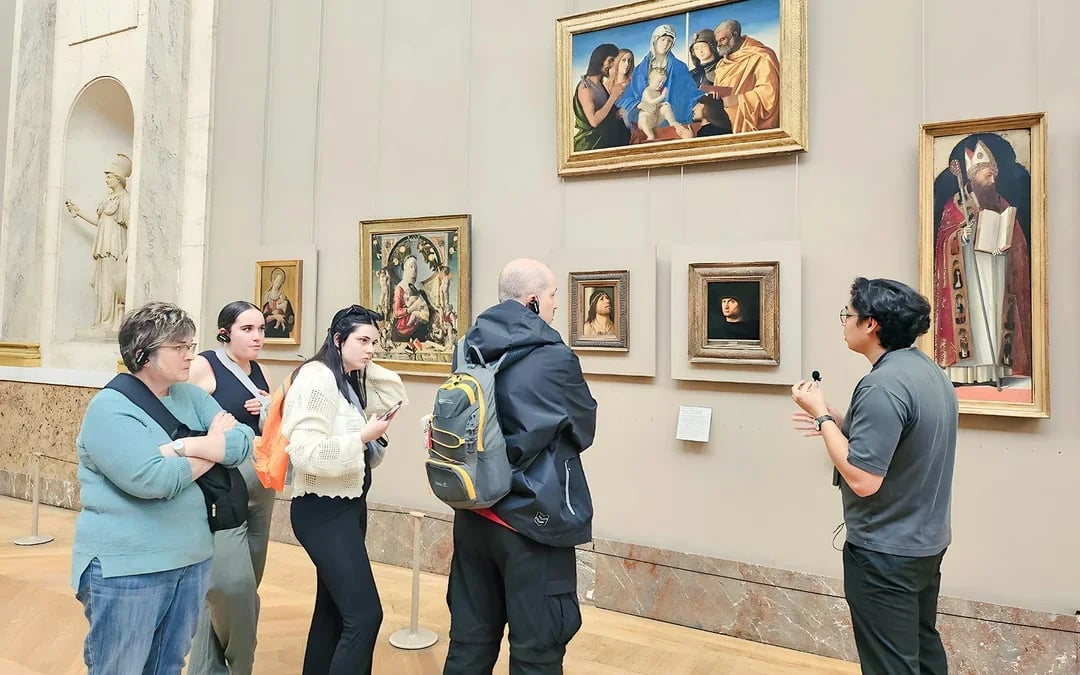 Louvre Museum Skip-the-Line Guided Tour Image 10