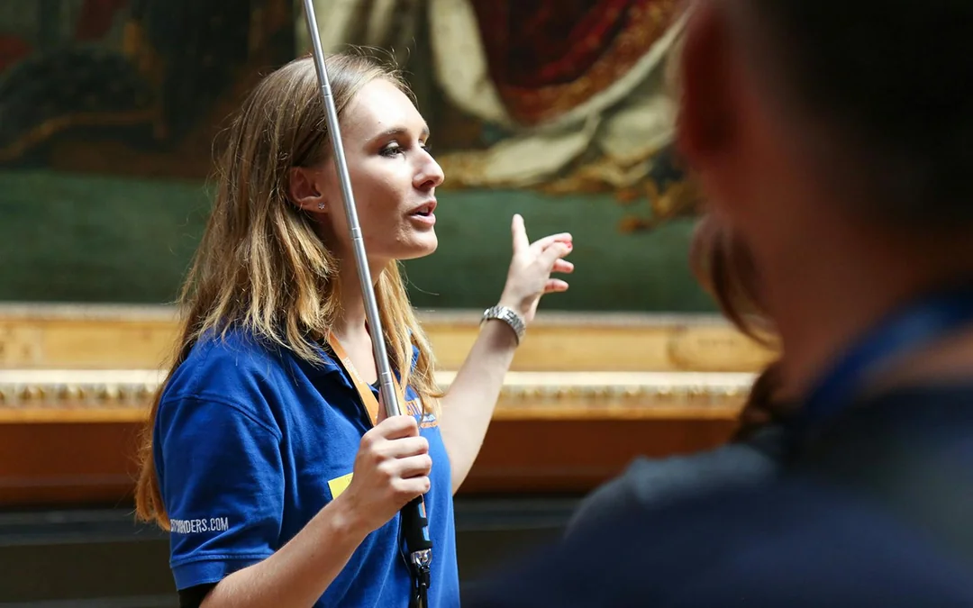 Louvre Museum Skip-the-Line Semi-Private Guided Tour Image 2