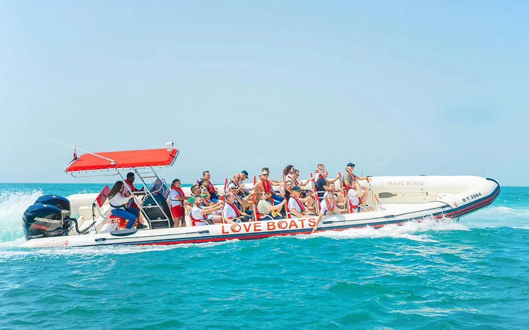 Love Boats: 90 Minutes Ultimate Tour Image 5