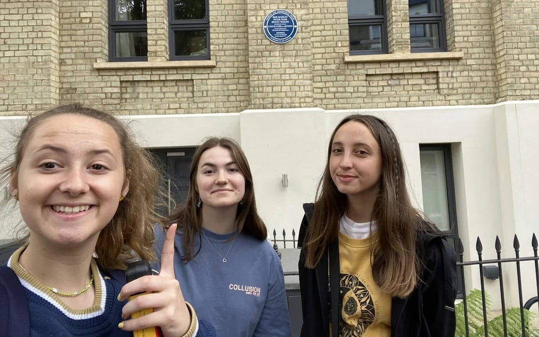 Love in London, Notting Hill: Self-Guided City Exploration Game Image 4