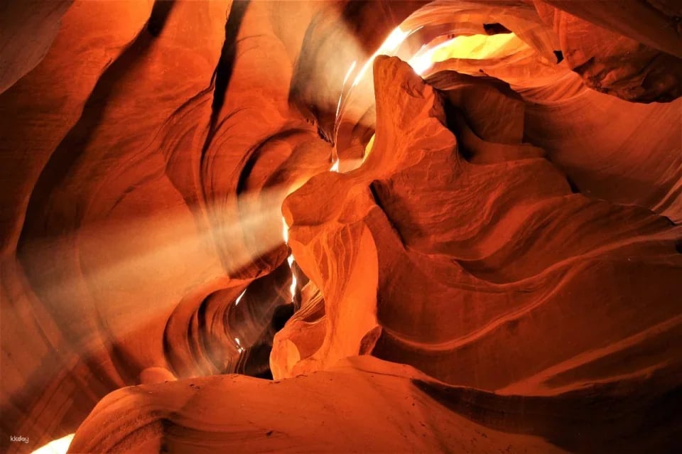 Lower Antelope Canyon Admission Ticket (Ken's Tours)