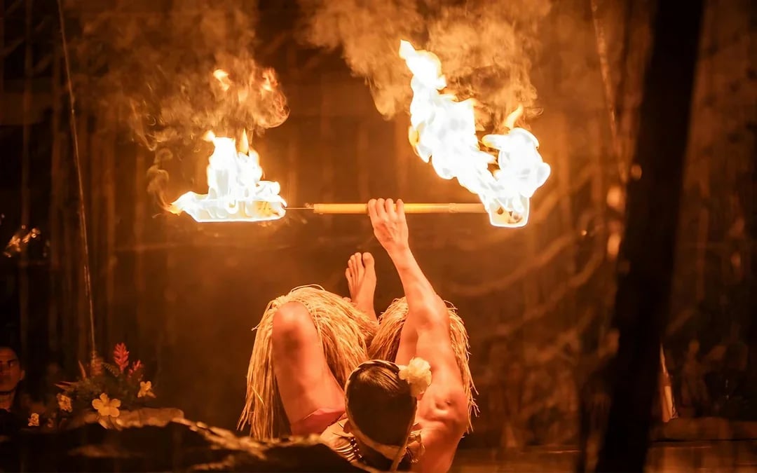 Luau Kalamaku Image 9