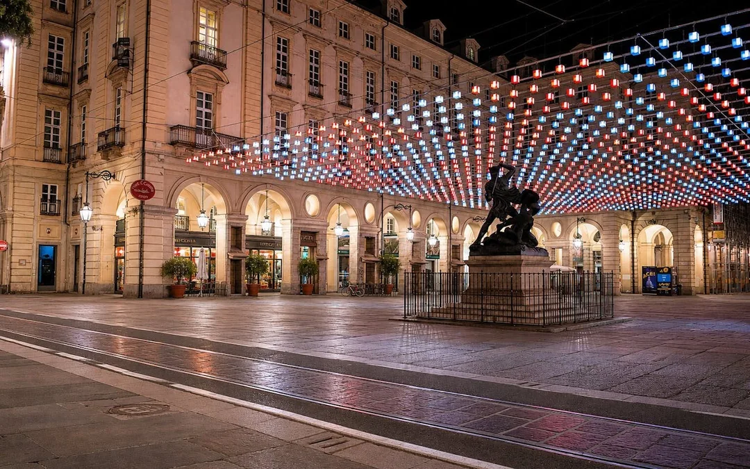 Luci d’Artista Guided Walking Tour of Turin with Bicerin Image 5
