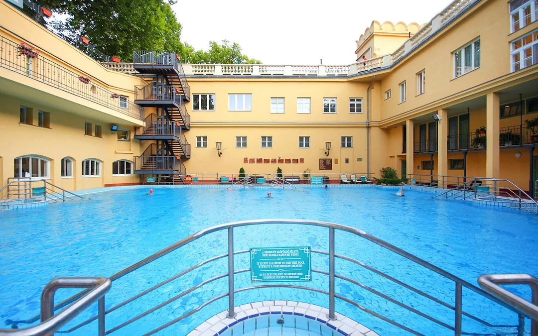 Lukacs Spa Entry Tickets Image 1