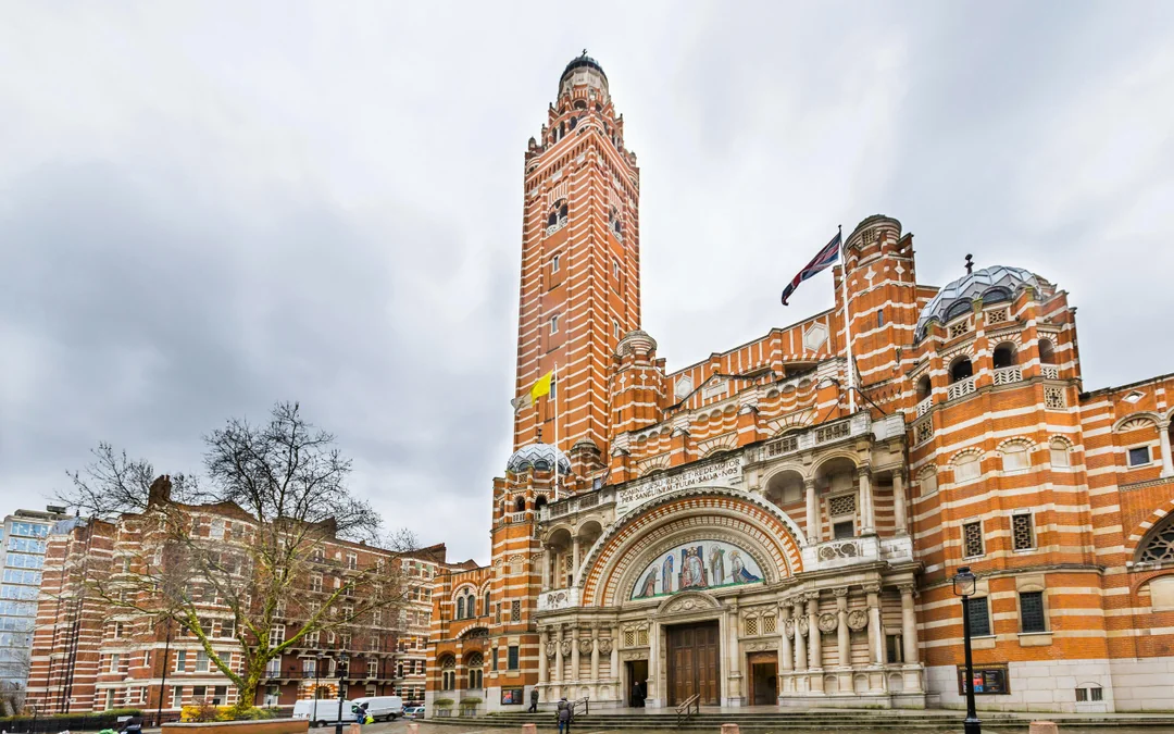 LUMINISCENCE London: The 360° Immersive Show Image 5