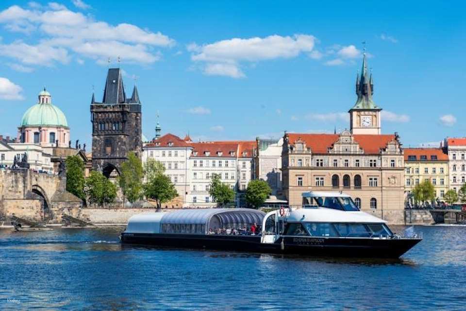 Lunch Cruise in Prague