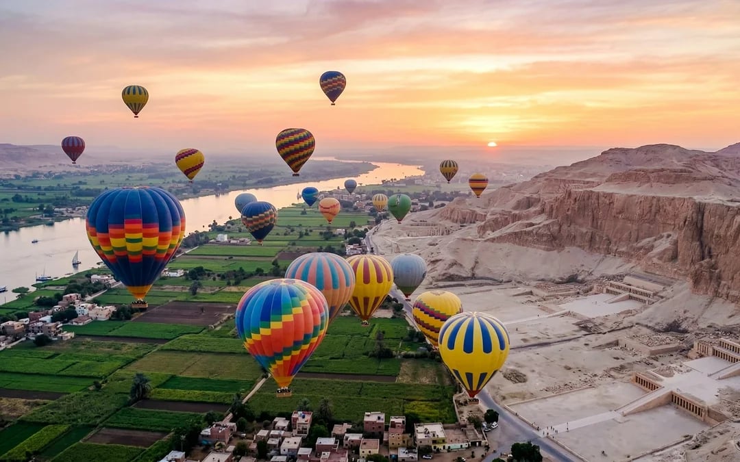 Luxor Sunrise Hot Air Balloon Flight with Round-Trip Transfers Image 6