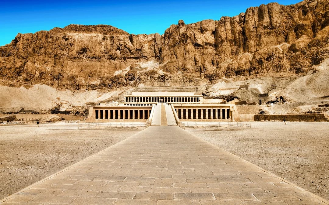 Luxor West Bank Private Tour: Valley of the Kings, Valley of the Queens & Hatshepsut Temple Image 2