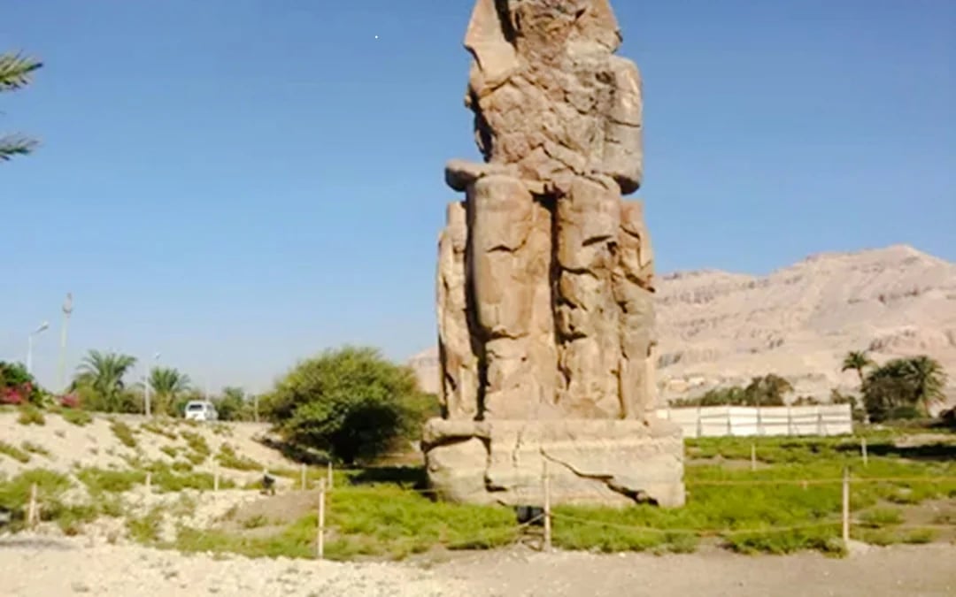 Luxor West Bank Private Tour: Valley of the Kings, Valley of the Queens & Hatshepsut Temple Image 5