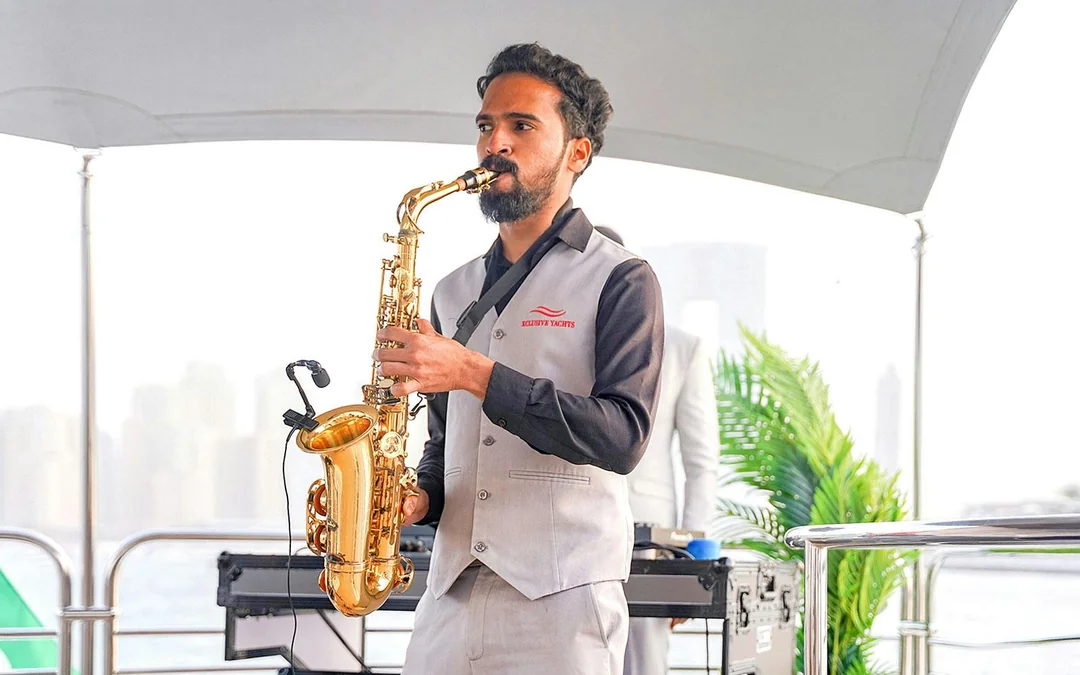 Luxury Superyacht Experience: VIP Dining, Premium Drinks, & Live Music Image 5