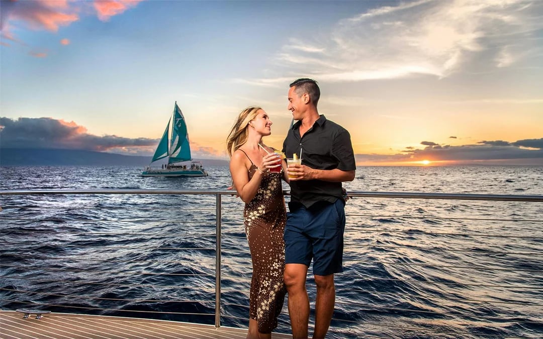 Luxury West Maui Snorkel Sail with Open Bar and BBQ Lunch Image 7
